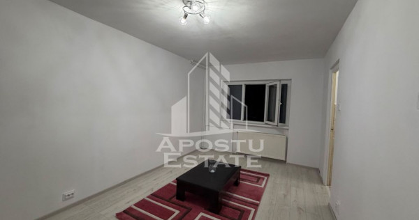 Apartament cu 1 cameră de v&acirc;nzare, renovat, Lipovei, Timisoara