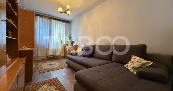 Apartament decomandat 3 camere de vanzare in zona Gheorgheni