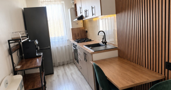 Apartament 2 camere, decomandat, zona Cetății, Florești