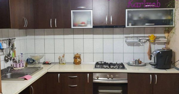 Casa si curte zona centrala