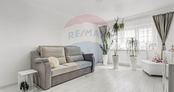 Apartament cu 3 camere, Ultramodern, la Cheie, Zona Alfa,...