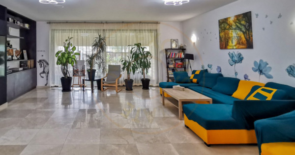 Vila High-tech, eficienta energetic, curte mare intr-o zona