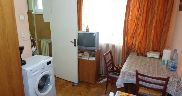 Apartament cu 2 camere in Deva, zona Dacia (Salcamilor), etaj 3