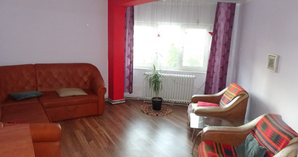 Apartament cu 4 camere decomandat in Deva, Eminescu bl A