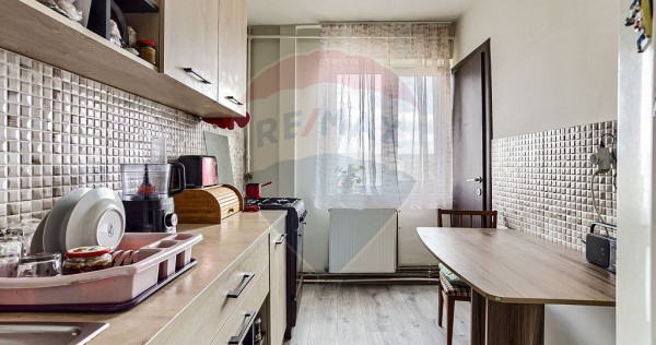 Apartament 4 camere decomandat de vanzare zona Fortuna 0%...