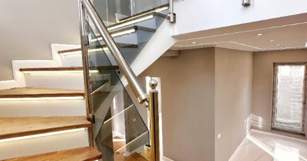 Vila individuala P+1E - 4 camere - 3 bai - teren 400mp - beci