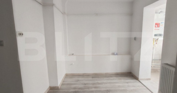 Apartament 2 camere, 40mp, zona Plopilor