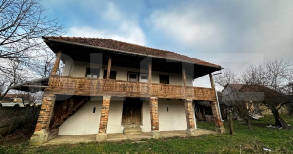 Casa 3 camere, zona Balanesti, teren 2792mp