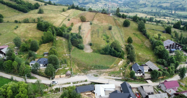 Teren 4397 mp Intravilan Manastirea Humorului / Lunga Buc...