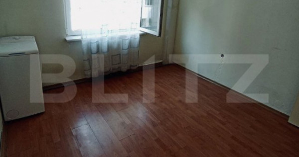 Ocazie ! Apartament 3 camere de vânzare !