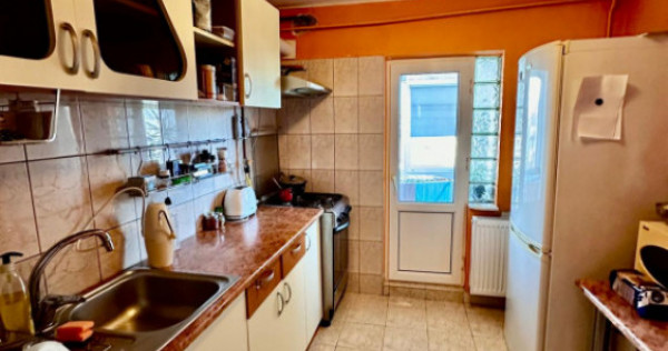 Apartament 2 camere situat in zona DACIA - scoala SPECTRUM