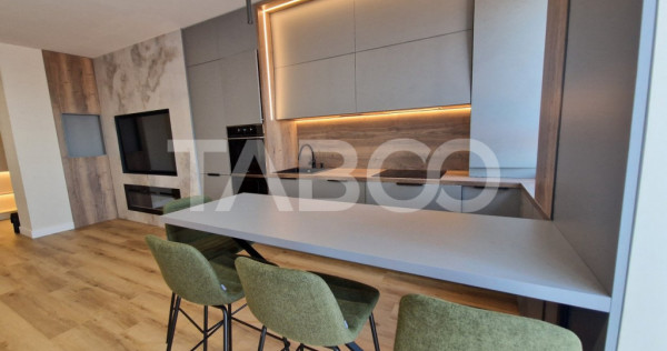 Apartament superb la prima inchiriere 3 camere 2 bai lift si