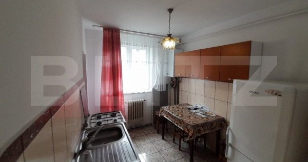 Apartament 2 camere semidecomandat..zona Decebal