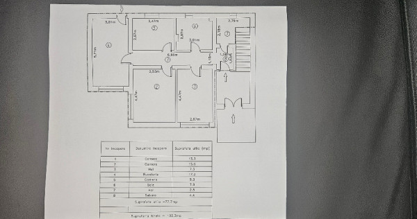 Vand apartament cu 3 camere in Deva la parter in Vila cu 3 apartamente