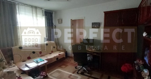 Apartament 2 camere, et 4/4, Mihai Bravu - Sabinelor - 34000 euro