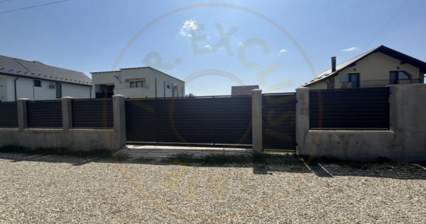 Teren imprejmuit + gard zona Magic Trivale