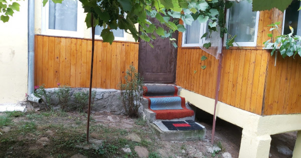 Casa 3 Camere si dependinte Cotofenesti, Prahova