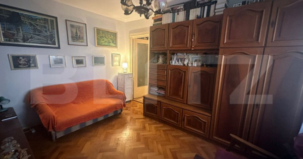 Apartament cu 3 camere la parter inalt, boxa si parcare in M