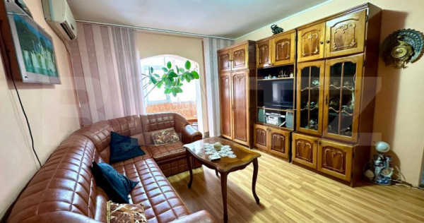 Apartament de 3 camere, 52mp, etaj intermediar, Alexandru ce