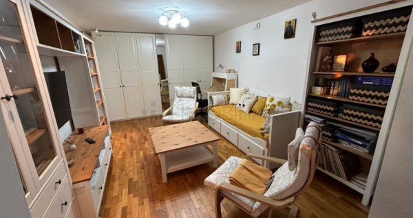 Apartament 2 camere decomandat, renovat, mobilat, etaj 1, Li