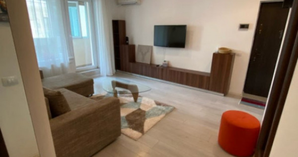 APARTAMENT 2 CAMERE, ETAJ INTERMEDIAR, ZONA LINISTITA