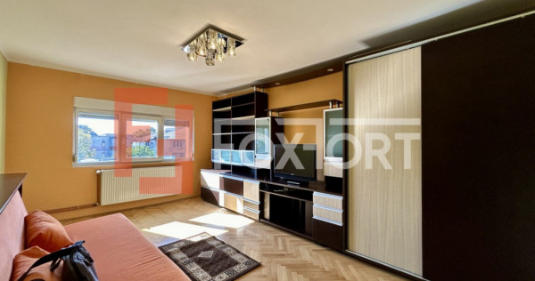 Apartament cu 2 camere decomandat, zona Aradului