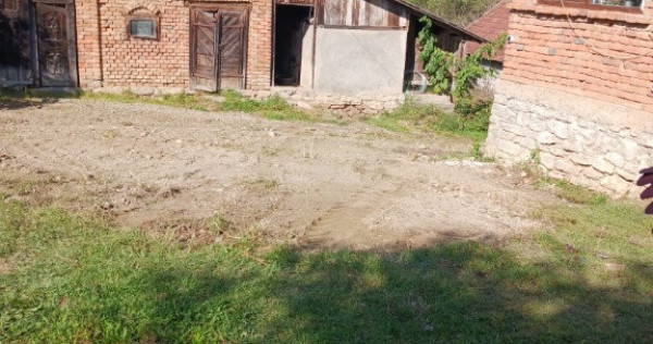 Chelinta, casa caramida, 1,2 ha teren
