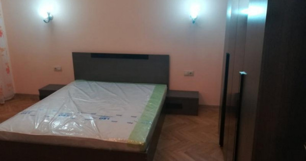 Apartament 3 camere zona Spitalului Judetean