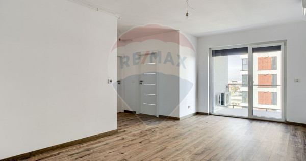 Apartament de vânzare cu 3 camere la Adora Park