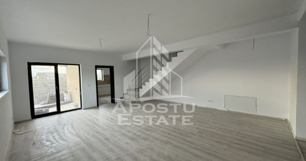 Duplex situat Central cu 4 camere si 3 bai in Mosnita Noua