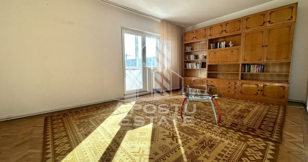 Apartament 3 camere, decomandat, centrala proprie, zona G...