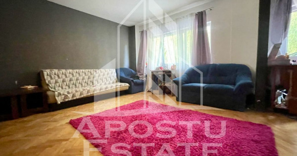 Apartament 4 camere, mobilat utilat, centrala proprie, zo...