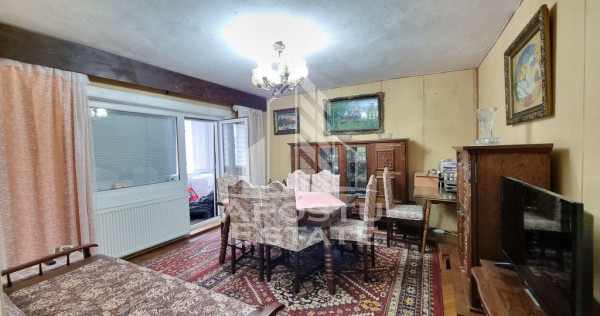 Apartament cu 3 camere, 2 bai, centrala proprie, zona Cal...