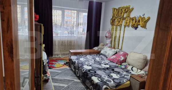 Apartament 3 camere, etaj intermediar, cartier George Enesc