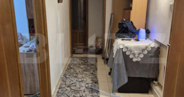 Apartament 3 camere, etaj 3, cartier George Enescu, Suceava