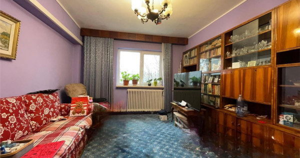 Apartament 4 camere de zona centrala Tulcea