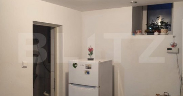 Apartament cu parcare, zona Horea