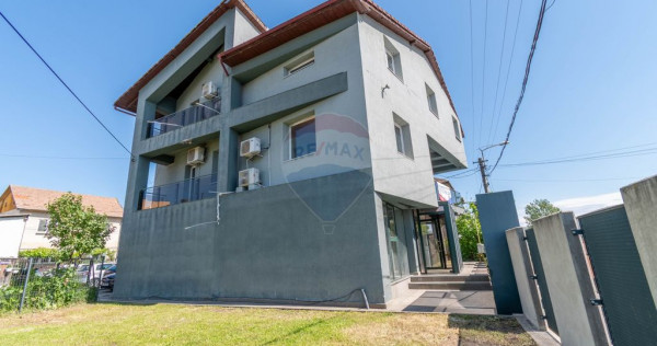 De vanzare - Cladire de birouri zona Parcul Feroviarilor,...