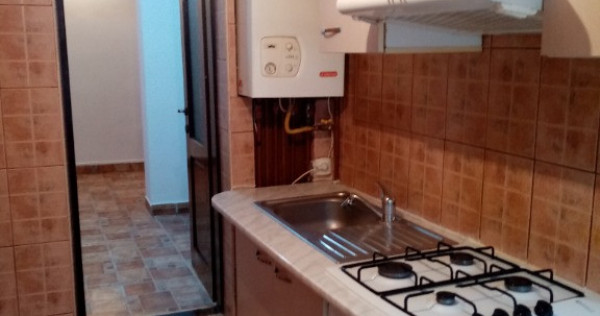 Apartament 2 cam., cu CT,AC, nemobilat, Mircea cel Batran