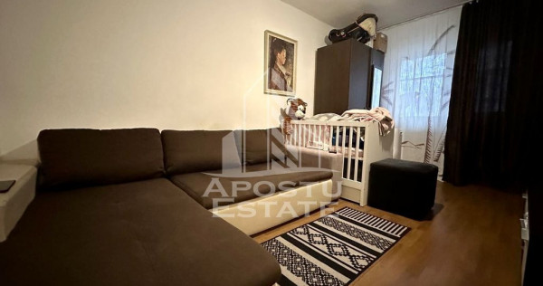 Apartament cu o camera, etajul 1, zona Sagului