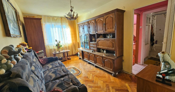 Apartament 2 camere,etaj 2 zona Dacia