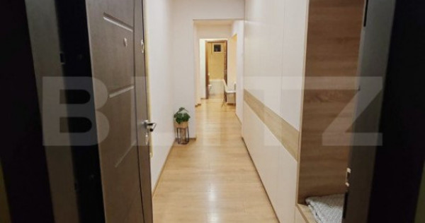 Apartament vânzare/închiriere, cu 3 camere, 70 mp, zona Fo