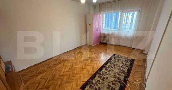Apartament de vanzare, cu 2 camere, 42 mp, zona Decebal