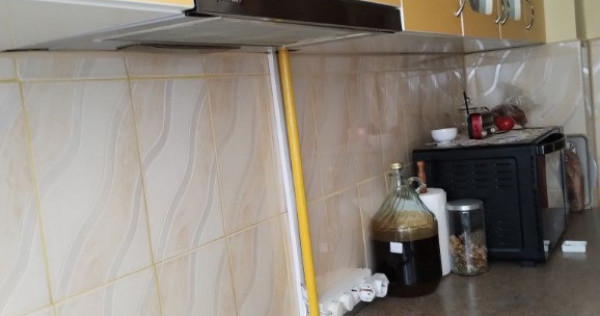 Apartament 3 camere zona ASTRA