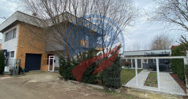 VILA DEOSEBITA ZONA AEROPORT 600 MP TEREN