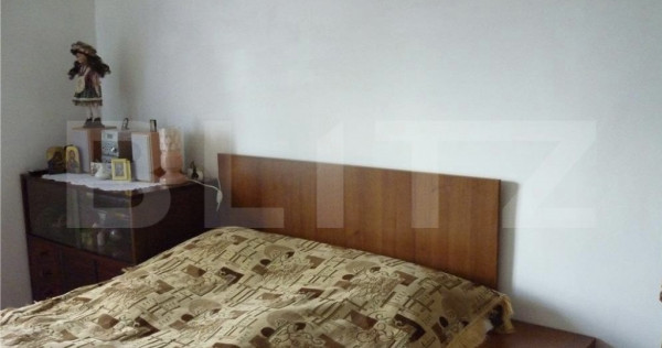 Apartament de vanzare, 4 camere, 100 mp, zona Vama, Suceava