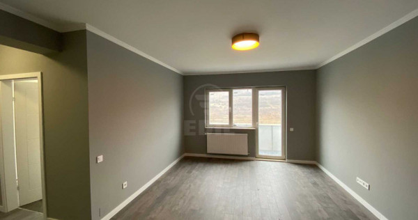 Apartament 2 camere,decomandat zona Urusagului