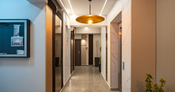 Studio Finalizat cu Boxă Inclusă în Preț – Ivory Re...