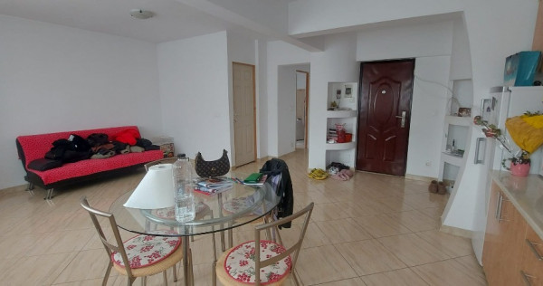 Mioritei(colegiul Karpen)apartament 3 cam dec./2 bai/centrala/renovat