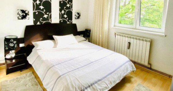 Apartament 4 camere, etaj 2, 97mp, zona Hurmuzachi, Radauti